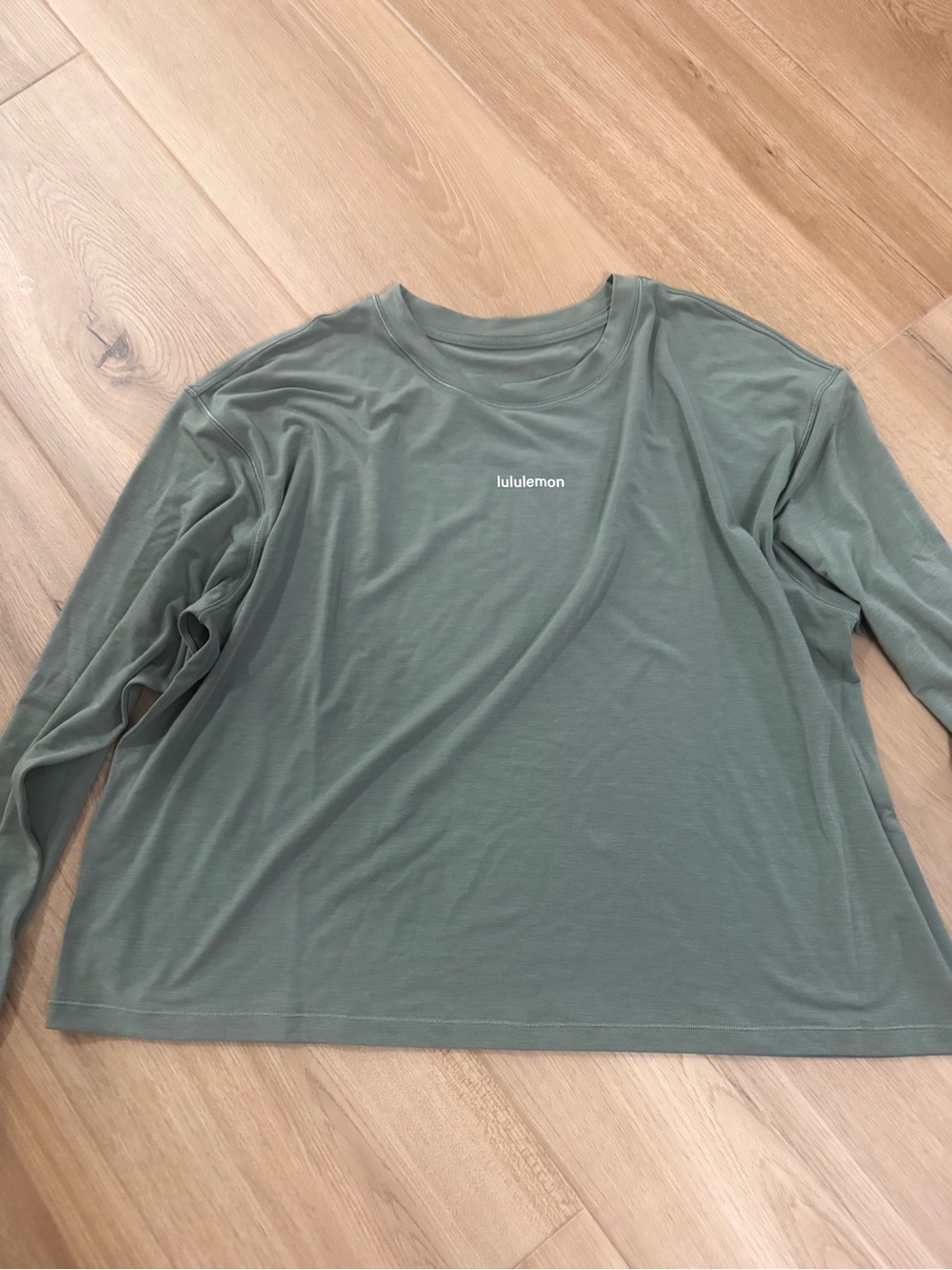 Lululemon jersey training long sleeve shirt